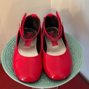 Rachel shoes  -Red patent girls dress Shoes, size 13M, holiday ready!